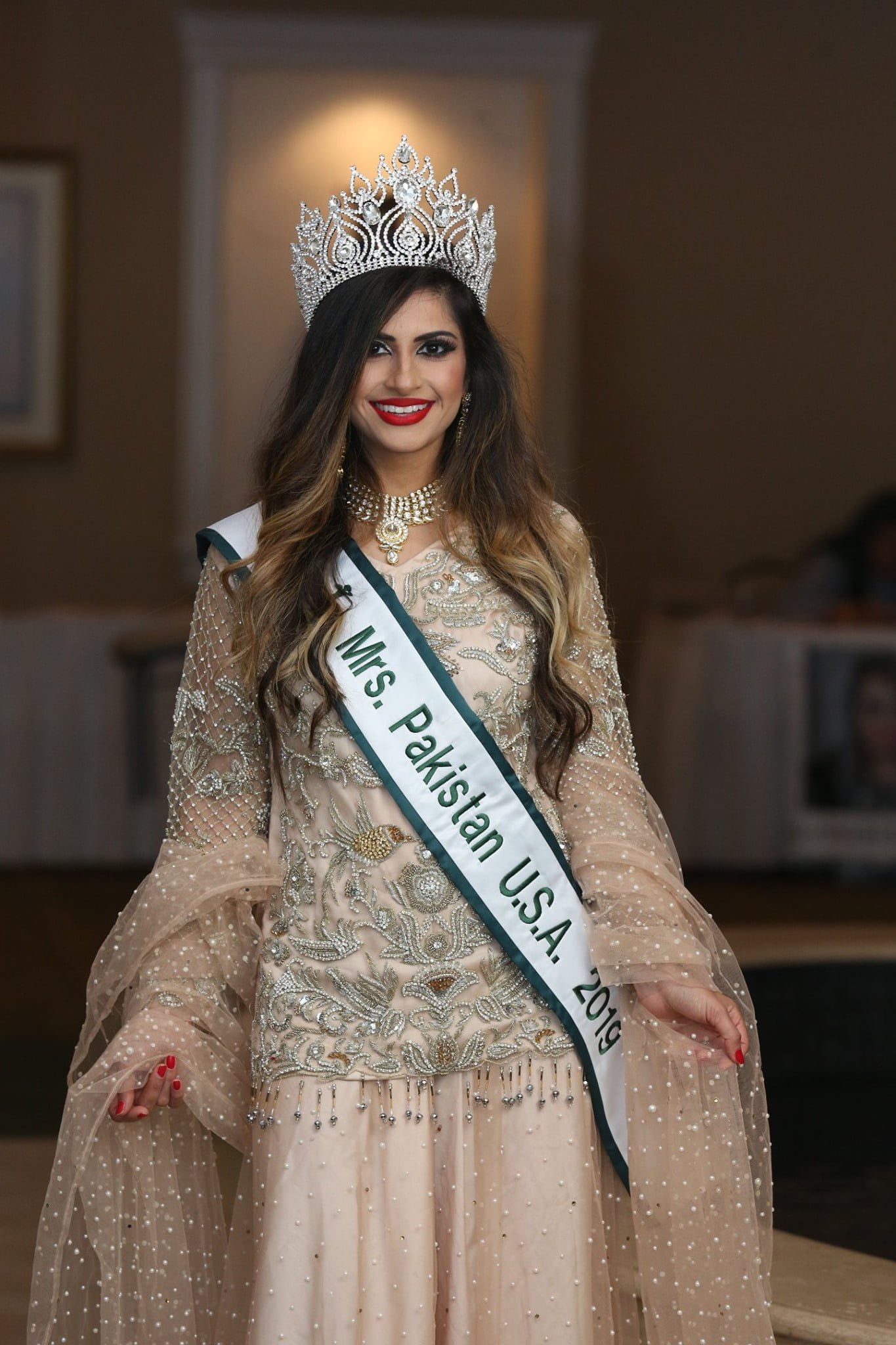 Mrs Pakistan Usa 2019 Nida Sulhary At The Eid Exhibition Miss Pakistan Usa